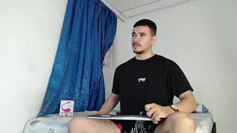 Juan David online show from 10/30/25, 11:00