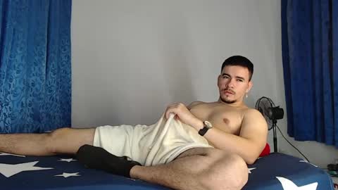 Snapshot of jeycob_happy97 chatting on 05/01/26, 10:36 Juan David online show from 05/01/26, 10:36