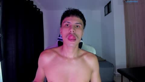 Snapshot of jeyden_camilo chatting on 03/29/26, 09:04 Jeyden Camilo online show from 03/29/26, 09:04
