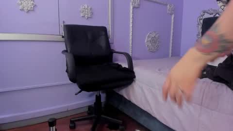 Jeyy online show from 11/18/25, 12:09