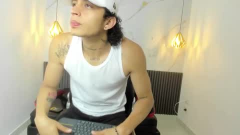 Snapshot of jeyteylor chatting on 04/13/26, 12:54 jeyteylor online show from 04/13/26, 12:54