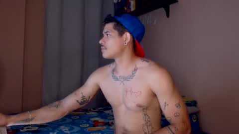 jffer_slhom online show from 04/15/26, 03:02