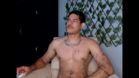 jffer_slhom online show from 04/22/26, 04:26