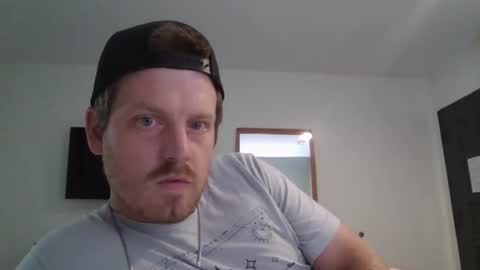 Snapshot of jfunzy chatting on 10/24/25, 02:41 jfunzy online show from 10/24/25, 02:41