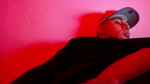 jgansta300 online show from 11/26/25, 06:42