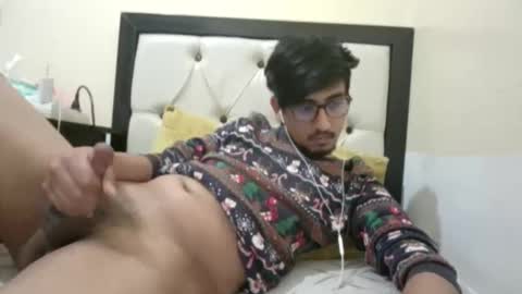 HotArabGuy24 online show from 01/15/26, 09:18