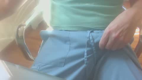 Snapshot of jgmn811 chatting on 10/08/25, 06:38 Jay online show from 10/08/25, 06:38