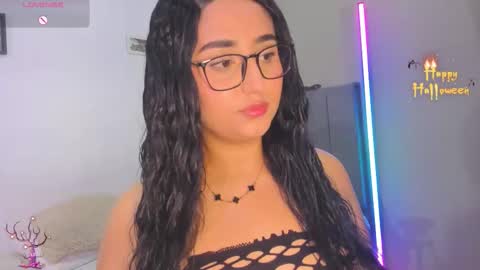 jhackelin  My independent account online show from 10/29/25, 05:20