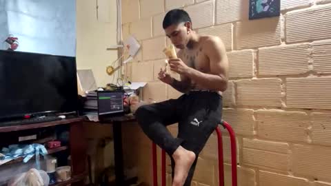 Jharol  online show from 03/01/26, 10:12