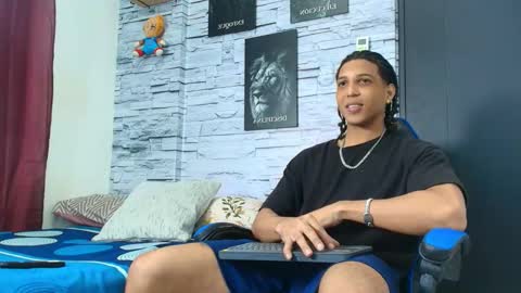 Snapshot of jhay_wheeler777 chatting on 09/13/25, 03:50 jhay_wheeler777 online show from 09/13/25, 03:50