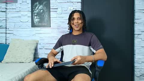 Snapshot of jhay_wheeler777 chatting on 10/14/25, 03:40 jhay_wheeler777 online show from 10/14/25, 03:40