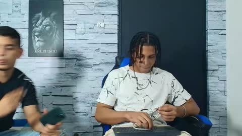 Snapshot of jhay_wheeler777 chatting on 11/20/25, 04:34 jhay_wheeler777 online show from 11/20/25, 04:34