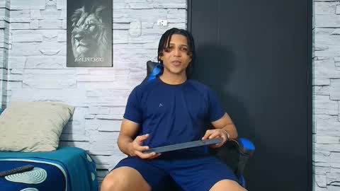 Snapshot of jhay_wheeler777 chatting on 11/21/25, 11:42 jhay_wheeler777 online show from 11/21/25, 11:42