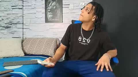 Snapshot of jhay_wheeler777 chatting on 11/26/25, 11:28 jhay_wheeler777 online show from 11/26/25, 11:28