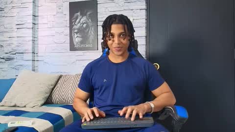 Snapshot of jhay_wheeler777 chatting on 11/27/25, 04:53 jhay_wheeler777 online show from 11/27/25, 04:53