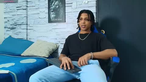 Snapshot of jhay_wheeler777 chatting on 12/16/25, 04:39 jhay_wheeler777 online show from 12/16/25, 04:39