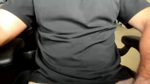 jhernandez13 online show from 09/18/25, 11:34