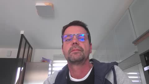 Snapshot of jhmec44000 chatting on 04/04/26, 11:08 jhmec44000 online show from 04/04/26, 11:08