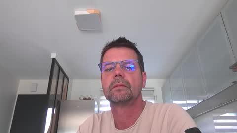 Snapshot of jhmec44000 chatting on 04/24/26, 12:18 jhmec44000 online show from 04/24/26, 12:18