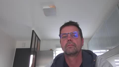 Snapshot of jhmec44000 chatting on 05/13/26, 01:30 jhmec44000 online show from 05/13/26, 01:30