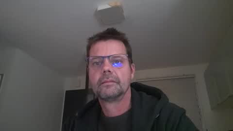 Snapshot of jhmec44000 chatting on 05/17/26, 09:00 jhmec44000 online show from 05/17/26, 09:00