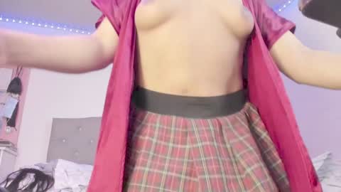 Snapshot of jhoanatrans22 chatting on 01/09/25, 12:14 jhoanatrans22 online show from 01/09/25, 12:14