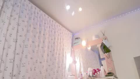 Snapshot of jhoanatrans22 chatting on 02/05/25, 05:30 jhoanatrans22 online show from 02/05/25, 05:30