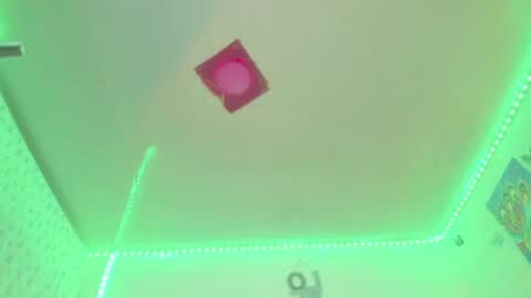 jhoanatrans22 online show from 04/10/26, 10:36