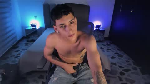 jhoanleandro online show from 09/30/25, 02:05