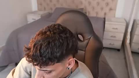 jhoanleandro online show from 02/27/26, 04:45