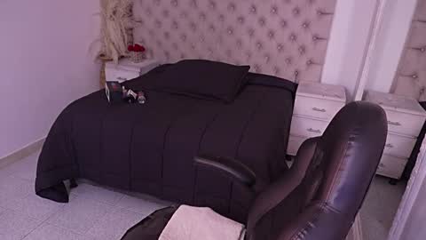 jhoanleandro online show from 03/25/26, 06:08