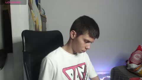 JhoanVelezModel online show from 10/13/25, 02:44