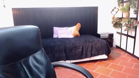 Jhoel online show from 11/07/25, 10:10