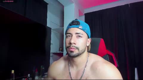 Jhojan Strong  online show from 08/10/26, 01:42