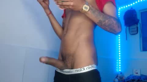 Snapshot of jhon_hot09 chatting on 10/14/25, 04:52 jhon_hot09 online show from 10/14/25, 04:52