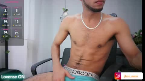 Snapshot of jhon_malo chatting on 02/17/25, 11:31 jhon_malo online show from 02/17/25, 11:31