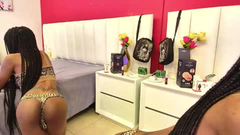 jhon online show from 10/30/25, 01:12