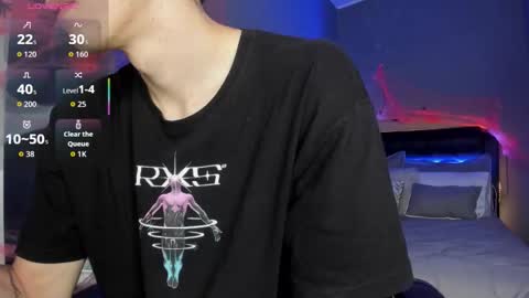 Snapshot of jhon_snow__ chatting on 10/23/25, 12:37 Jhon online show from 10/23/25, 12:37