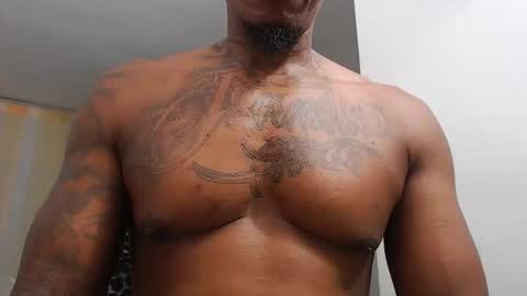 Snapshot of jhon_tomson1 chatting on 02/12/26, 12:05 Jhon Tomson online show from 02/12/26, 12:05