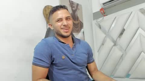 Snapshot of jhonny_flames7 chatting on 01/17/25, 10:11 jhonny online show from 01/17/25, 10:11