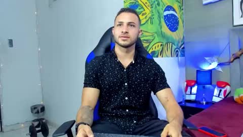 Snapshot of jhonny_flames7 chatting on 11/03/25, 04:14 jhonny online show from 11/03/25, 04:14