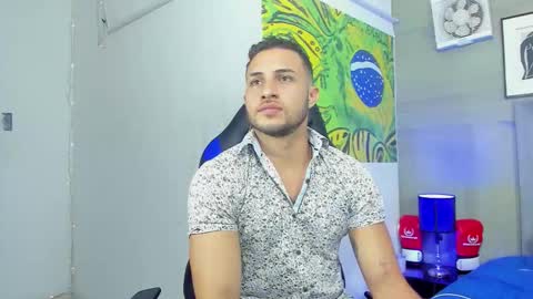 Snapshot of jhonny_flames7 chatting on 12/15/25, 03:33 jhonny online show from 12/15/25, 03:33