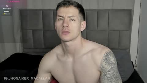 Snapshot of jhonny_macallan chatting on 09/21/25, 03:02 Jhonaiker online show from 09/21/25, 03:02