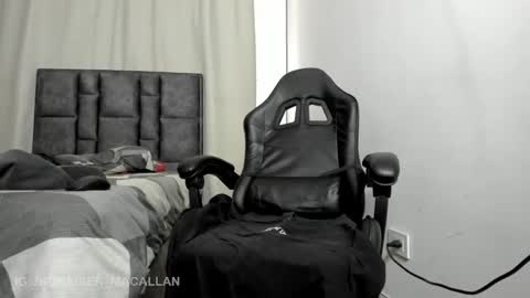 Snapshot of jhonny_macallan chatting on 02/08/26, 10:13 Jhonaiker online show from 02/08/26, 10:13