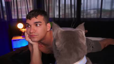 Snapshot of jhonnyx_ chatting on 10/19/25, 09:59 Jhonny online show from 10/19/25, 09:59