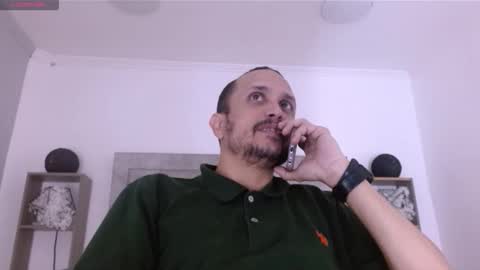 jhontorres018 online show from 02/02/26, 08:40