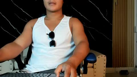 jhony_curly online show from 05/29/26, 11:47