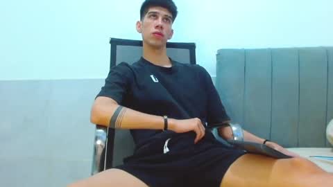 jhony_sex3 online show from 05/08/26, 07:25