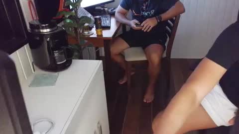 Jhonny y  Naty online show from 04/17/26, 02:03