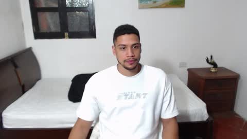 Jhors online show from 10/31/25, 01:06